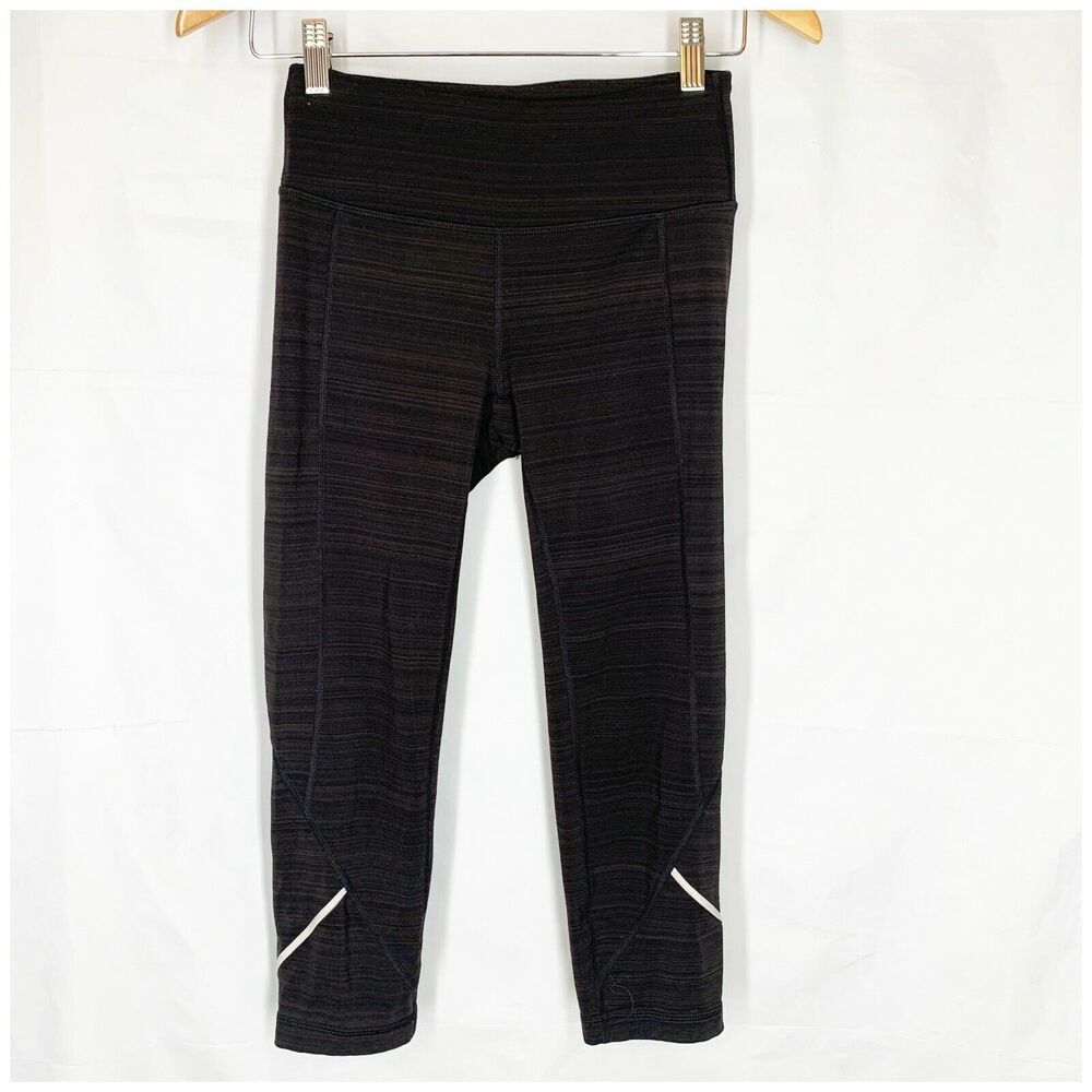FILA Athletic Leggings XS Crop Black/Brown Stretch Knit Reflective Pants